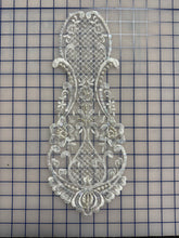Appliques -  White Large Vintage Motifs
